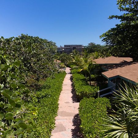 Seagrape Plantation Resort & Dive Center West End Εξωτερικό φωτογραφία
