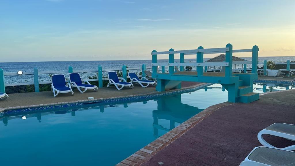 Seagrape Plantation Resort & Dive Center West End Εξωτερικό φωτογραφία